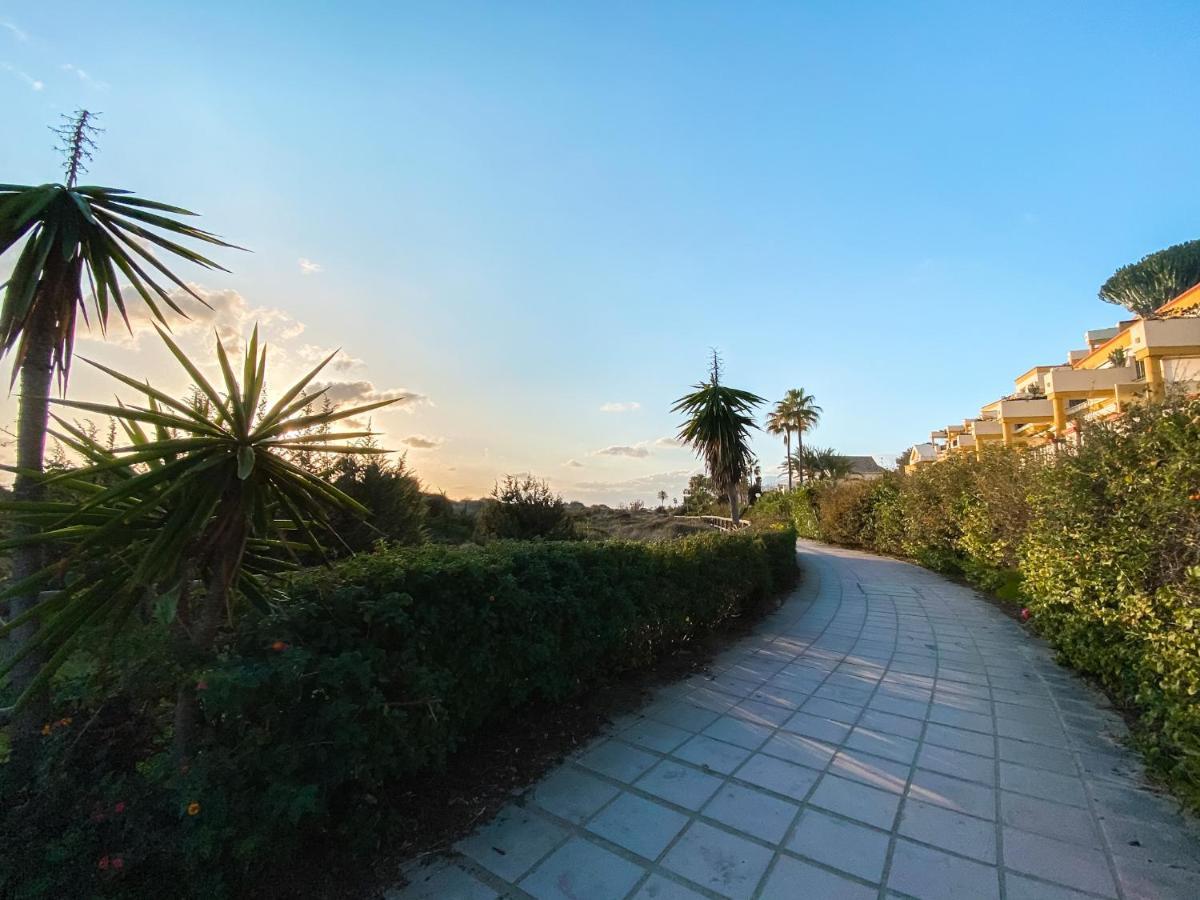 Apartamento Romana Playa マルベーリャ エクステリア 写真
