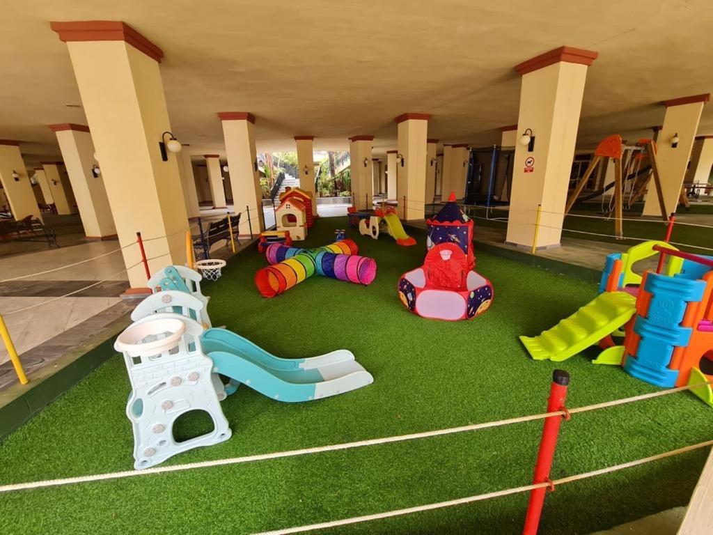 Apartamento Romana Playa マルベーリャ エクステリア 写真